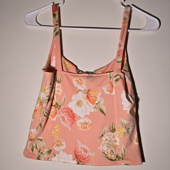 Forever 21 Peach Floral Crop Top - Picture 3 of 3